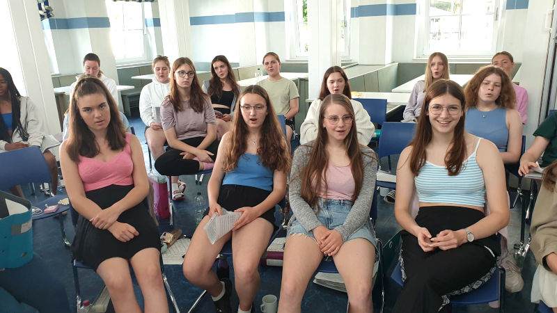 Schülerinnen und Schüler des Chors an der Ostsee