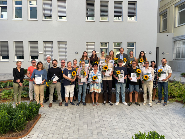 Gruppenbild mit allen Teilnehmern des FSSJH 